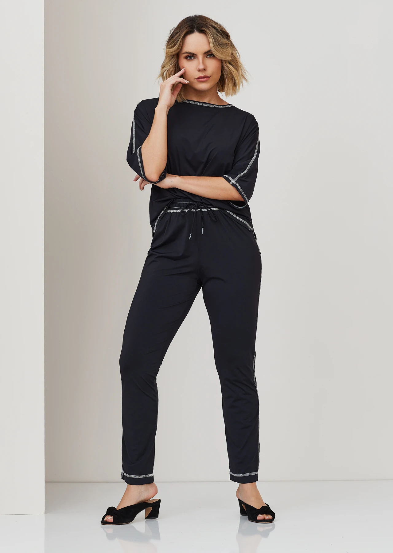 CONJUNTO DE MALHA COM PESPONTO