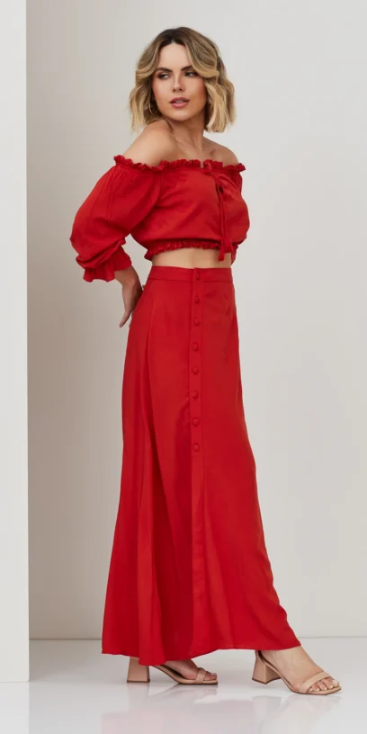 CROPPED DE VISCOSE COM BABADO