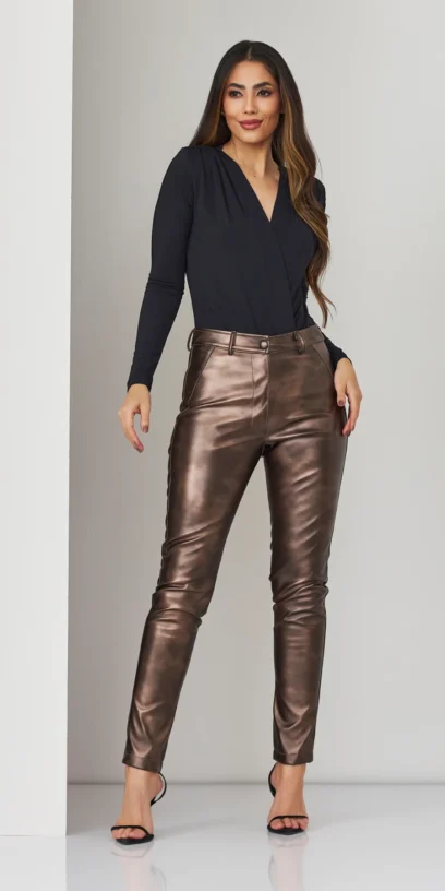 CALÇA SKINNY NEOCOURO METALIZADO