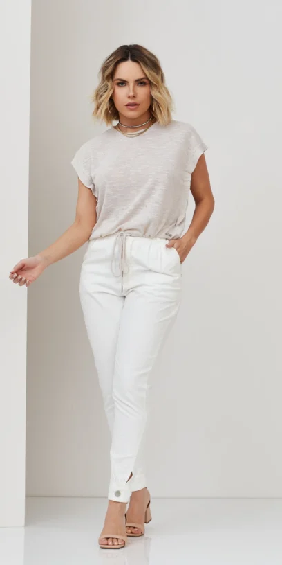 BLUSA DE MALHA COM AMARRAÇÃO NA CINTURA
