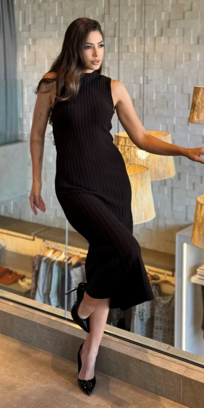 VESTIDO MIDI TRICOT MODAL CANELADO DETALHE GOLA