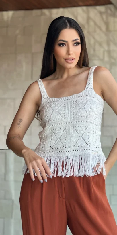 BLUSA TRICOT RENDADO COM FRANJA