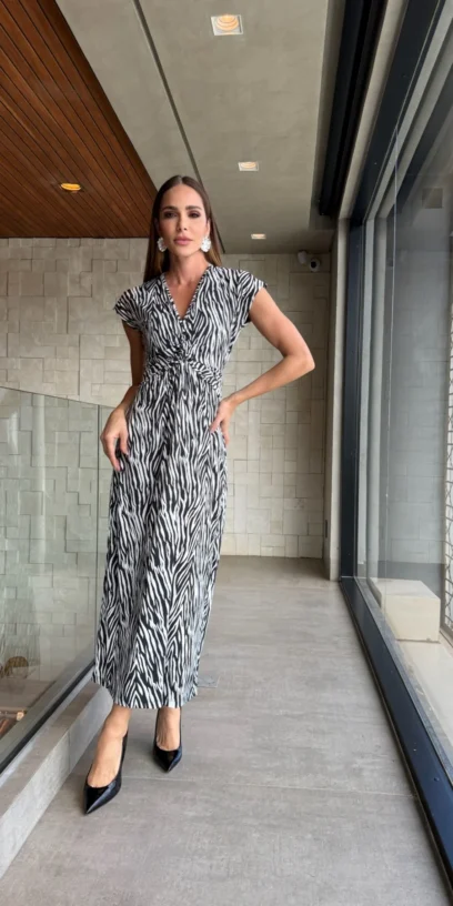 VESTIDO DE NÓ FRONTAL ZEBRA
