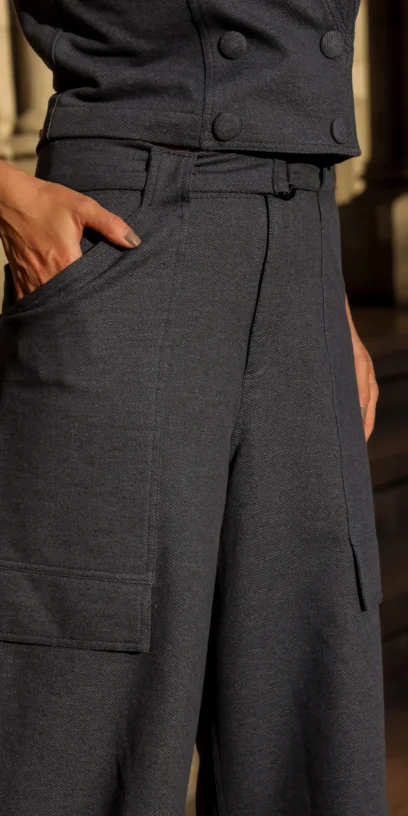 CALÇA FIVELA PASSANTE MOLETINHO